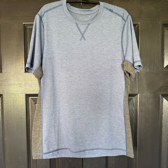 Lululemon Athletic Tee Shirt Mens Small *new condition - Picture 1 of 5